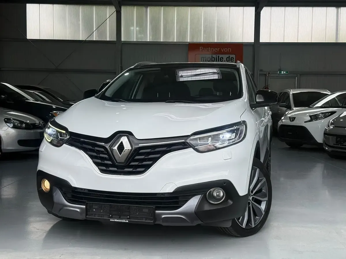 Gebraucht Renault Kadjar Bose Edition 131 PS (96 kW) 2015 Weiß SUV