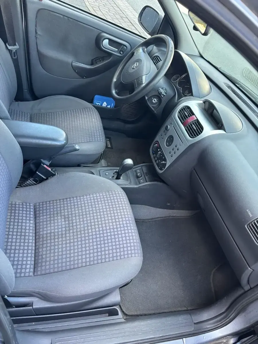 Gebraucht Opel Corsa 60 PS (44 kW) 2003 Grau Kleinwagen