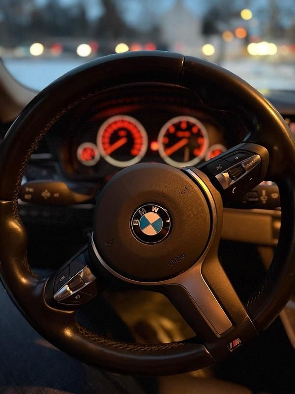 Gebraucht BMW 520 184 PS (135 kW) 2013 Grau Limousine