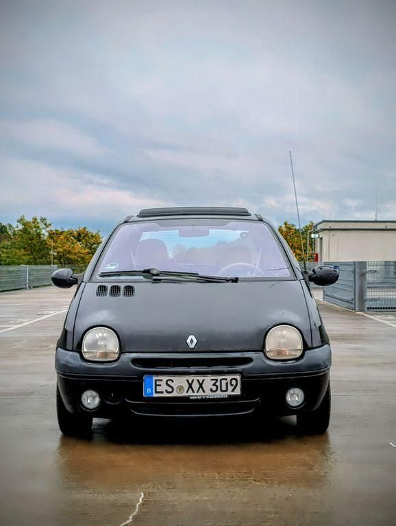Schwarz Gebraucht 2001 Renault Twingo Initiale Kleinwagen | 1.999 € (Fairer Preis) - Bild 1/4