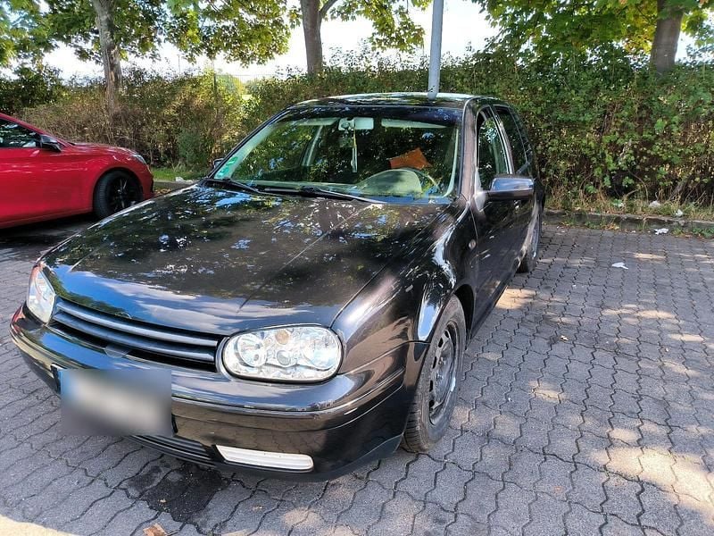 Schwarz Gebraucht 2002 VW Golf IV Kleinwagen | 549 € (Guter Preis) - Bild 1/4