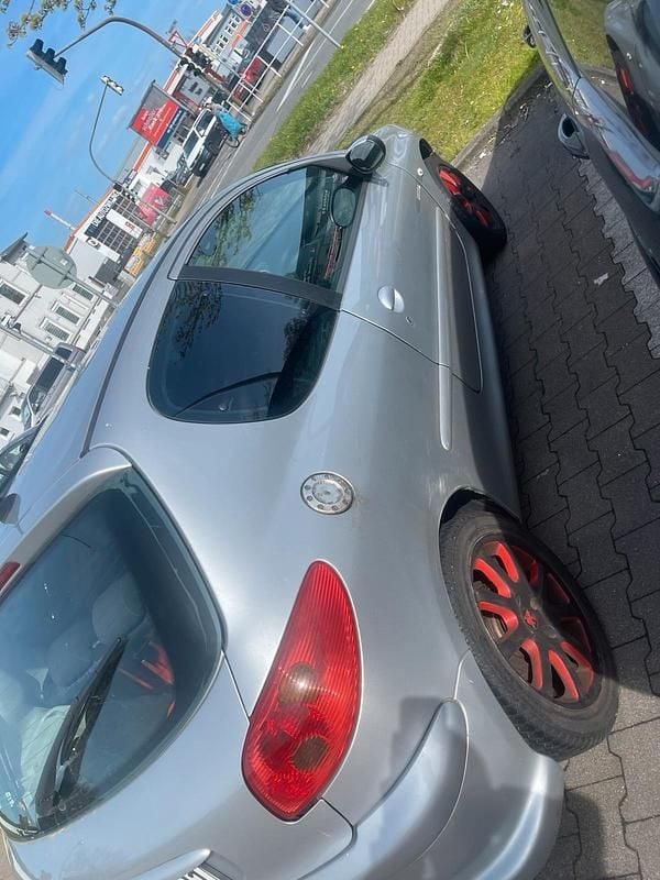 Gebraucht Peugeot 206 88 PS (64 kW) 2005 Gelb Kleinwagen