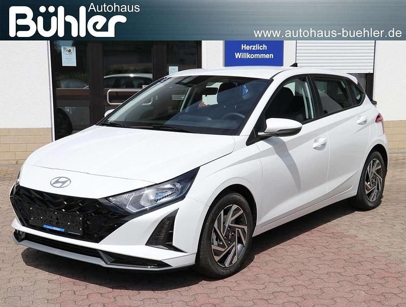 Atlas white (saw) Neu 2025 Hyundai i20 Select Kleinwagen | 16.550 € (Guter Preis) - Bild 1/3