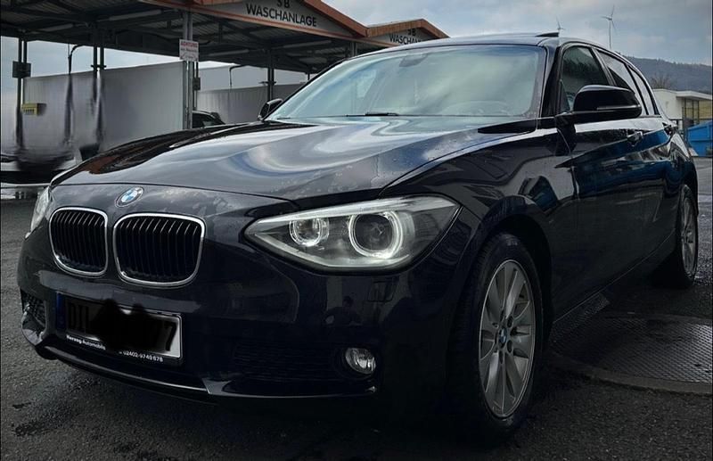 Schwarz Gebraucht 2012 BMW 116 Kleinwagen | 7.500 € (Fairer Preis) - Bild 1/4
