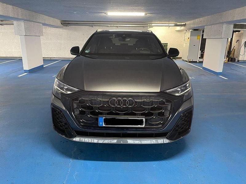 Gebraucht Audi Q8 Sport 340 PS (250 kW) 2023 Grau SUV