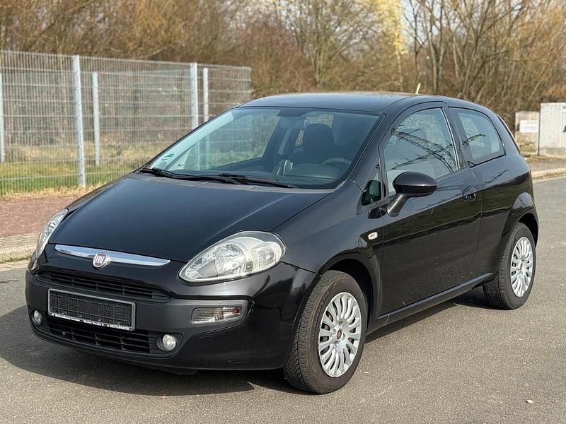 Gebraucht Fiat Punto Evo 77 PS (56 kW) 2010 Schwarz Kleinwagen