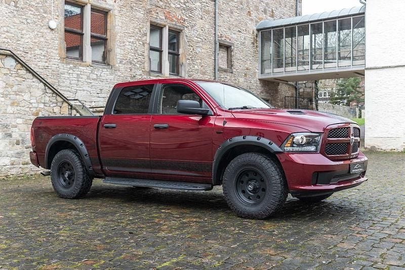 Usata Dodge Ram 299 CV (219 kW) 2020 Rosso Pick-up