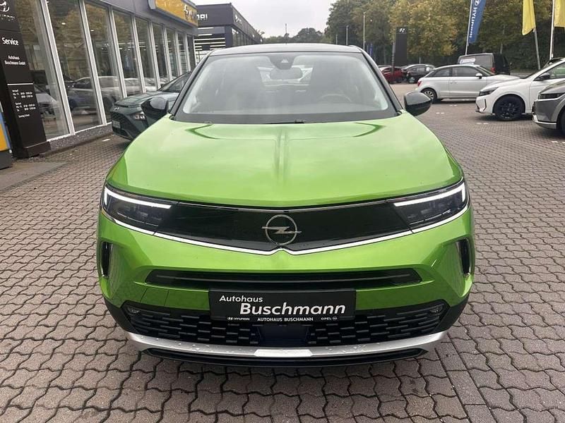 Gebraucht Opel Mokka-e Elegance 100 kW (136 PS) 2022 Ikone grün metallic SUV