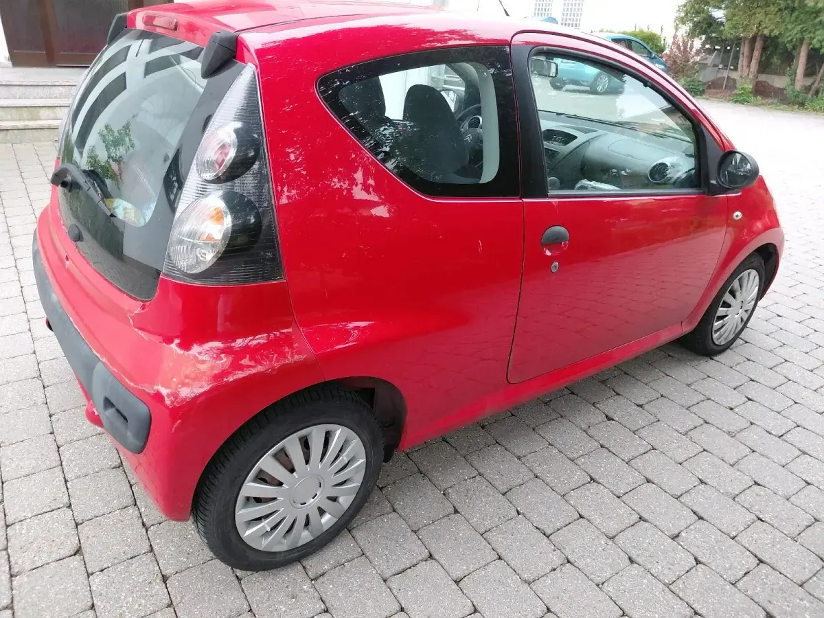 Gebraucht Citroën C1 68 PS (50 kW) 2007 Rot Kleinwagen