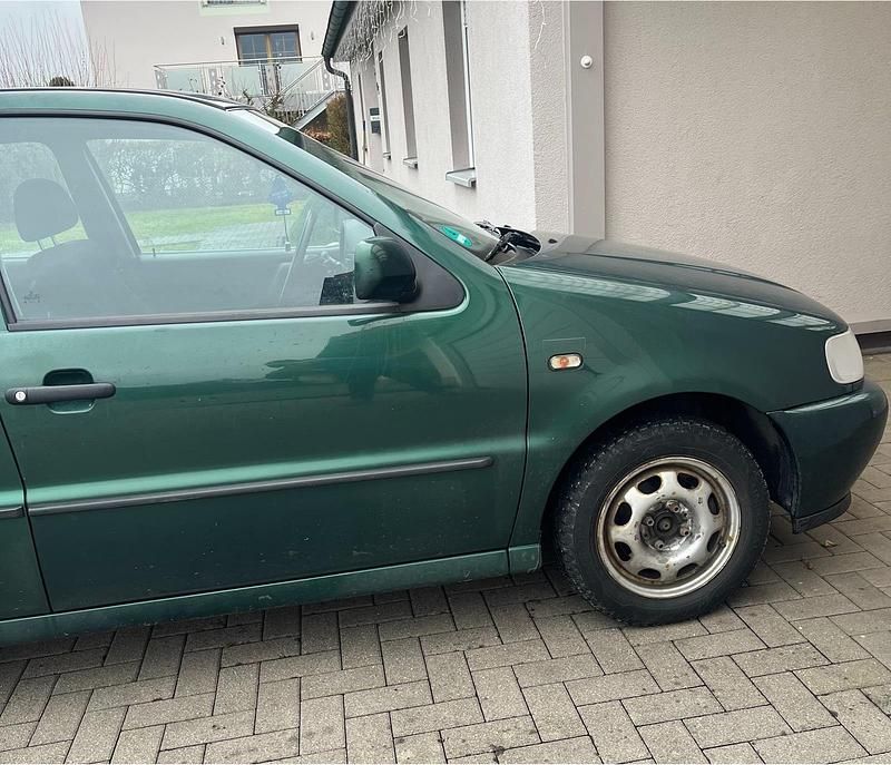 Gebraucht VW Polo 60 PS (44 kW) 1997 Grün Limousine