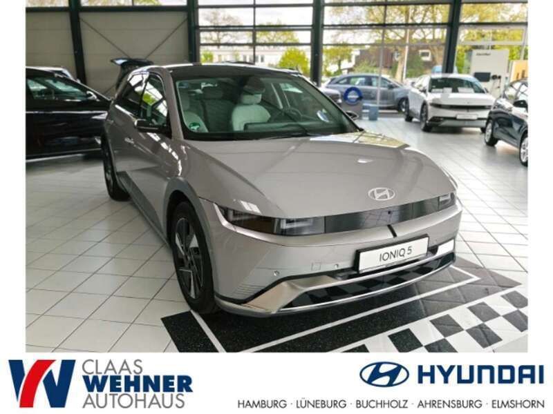 Grau Neu 2025 Hyundai Ioniq 5 SUV | 55.900 € (Teuer) - Bild 1/4