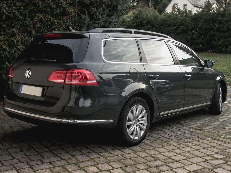 Gebraucht VW Passat Comfortline 140 PS (102 kW) 2013 Grau Kombi