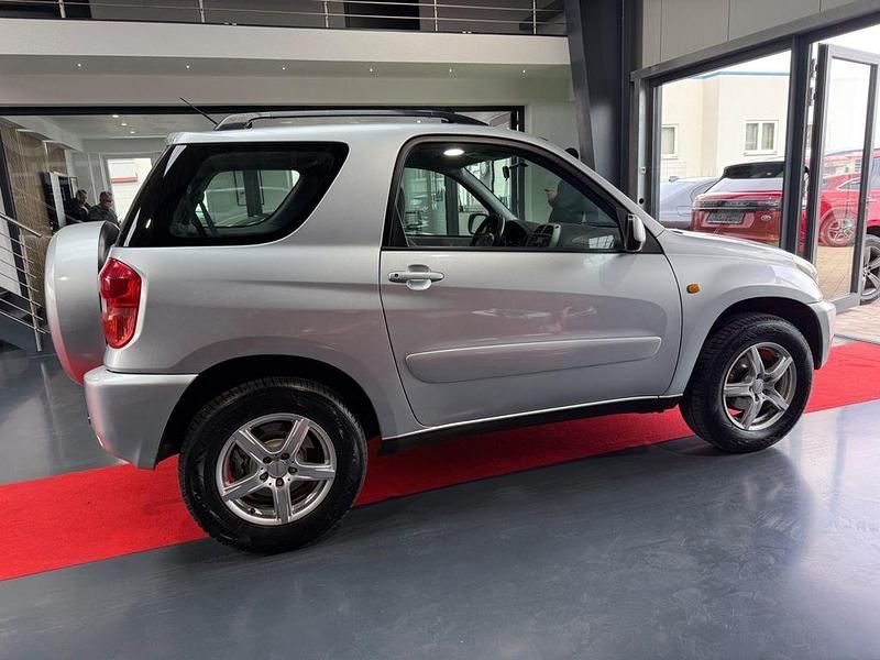Gebraucht Toyota RAV4 Sol 150 PS (110 kW) 2002 Silber SUV