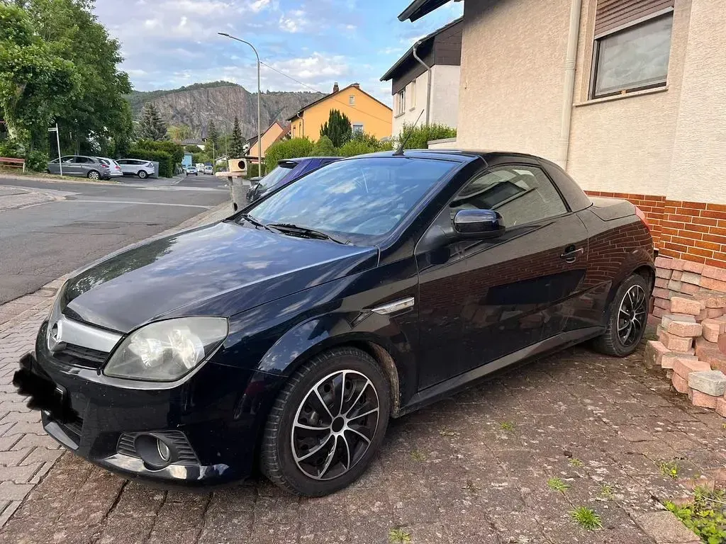 Gebraucht Opel Tigra 125 PS (91 kW) 2005 Schwarz Cabrio