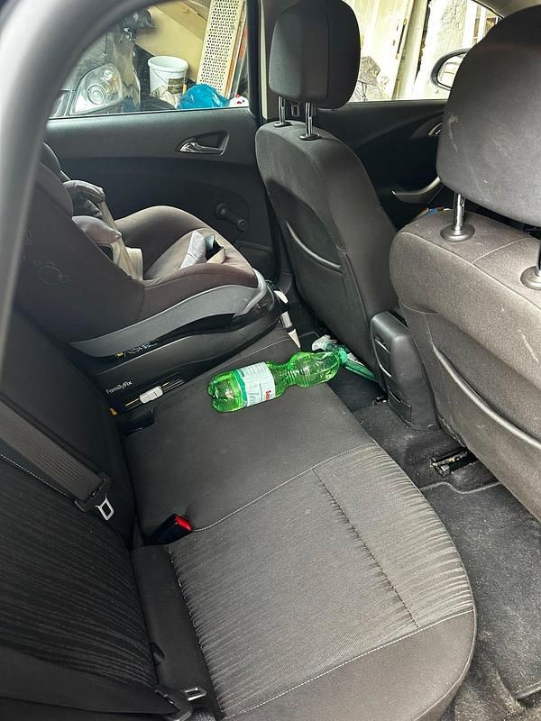 Gebraucht Opel Astra 125 PS (91 kW) 2012 Grau Kombi