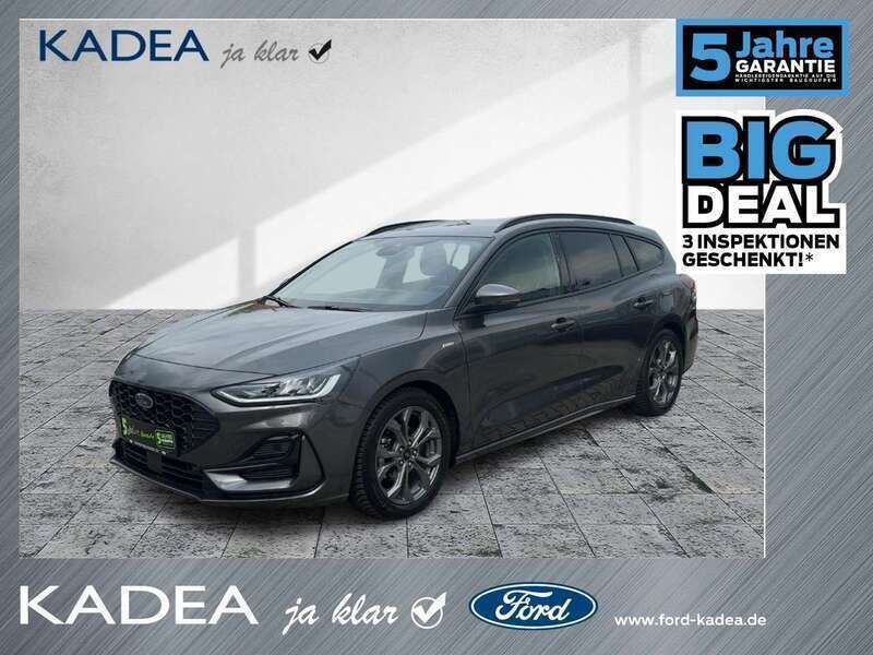 Frostweiß Gebraucht 2024 Ford Focus ST-Line Kombi | 20.980 € (Superpreis) - Bild 1/4