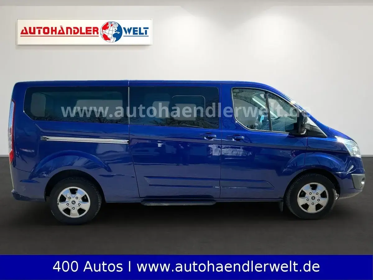 Gebraucht Ford Tourneo 155 PS (114 kW) 2015 Blau Van / Kleinbus