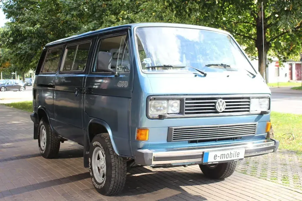 Gebraucht VW Caravelle 95 PS (69 kW) 1987 Blau Van