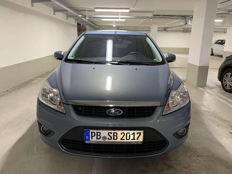 Blau Gebraucht 2009 Ford Focus Style Limousine | 4.000 € (Fairer Preis) - Bild 1/4