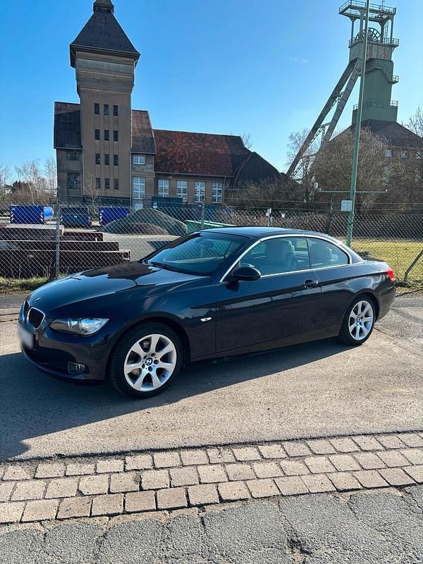 Gebraucht BMW 320 Cabriolet 170 PS (125 kW) 2009 Cabrio
