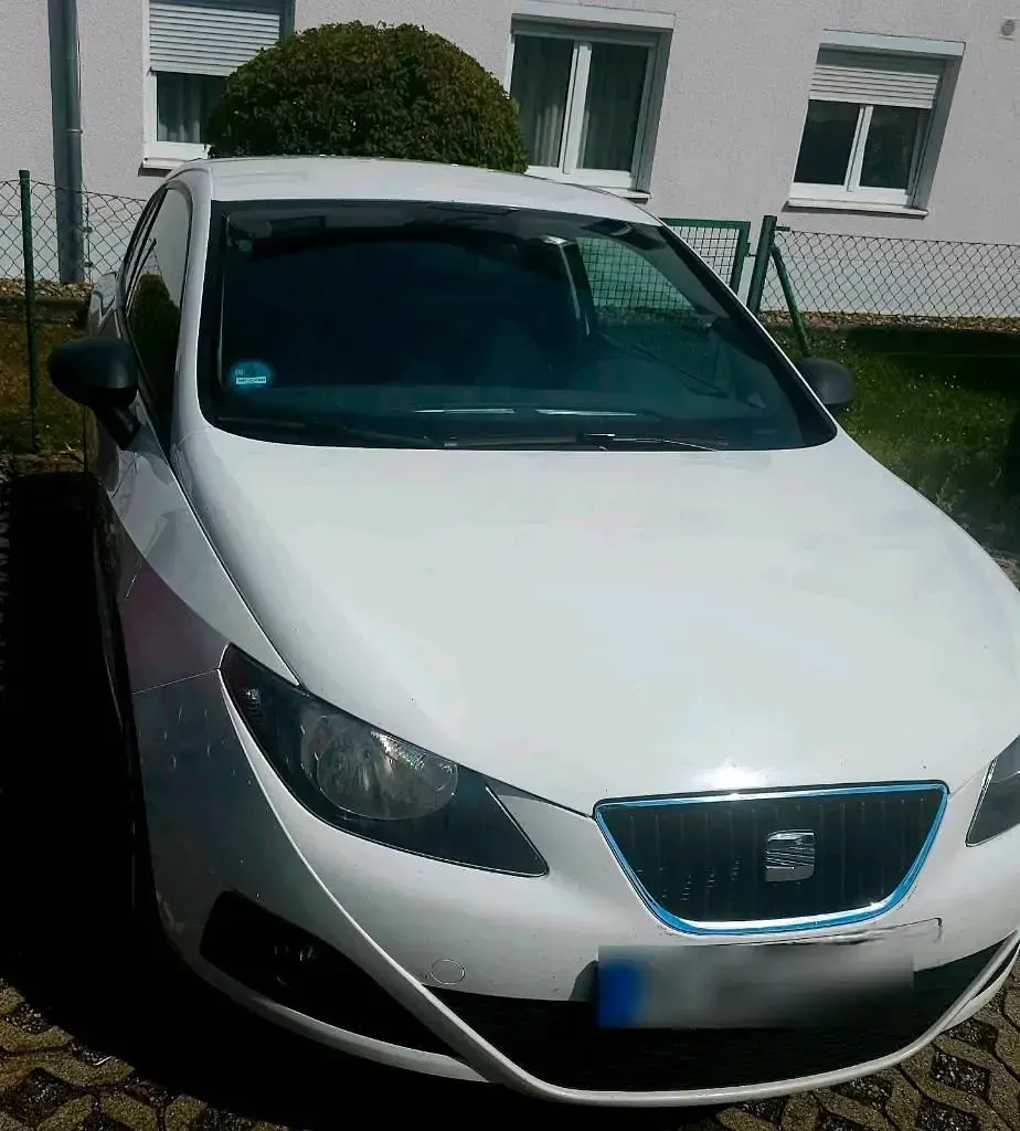 Gebraucht Seat Ibiza 75 PS (55 kW) 2011 Weiß Coupé