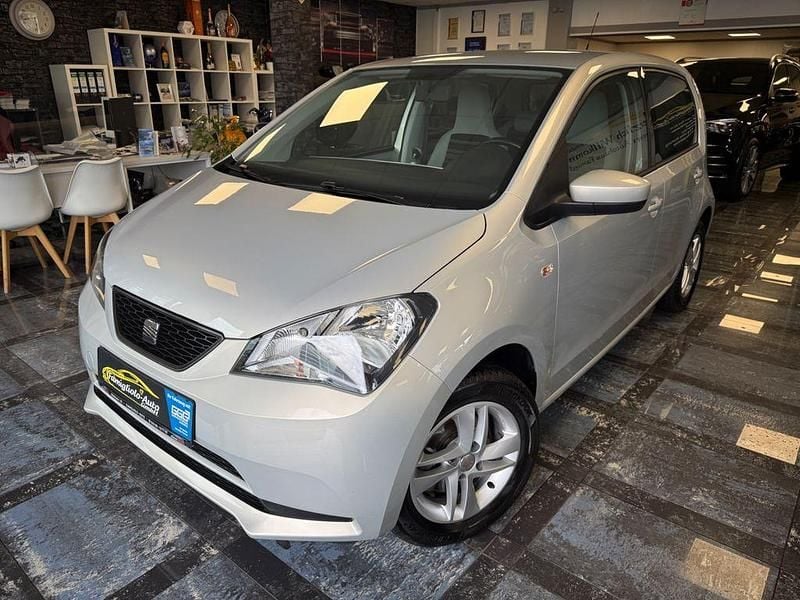 Silber Gebraucht 2012 Seat Mii Style Kleinwagen | 5.950 € (Fairer Preis) - Bild 1/4