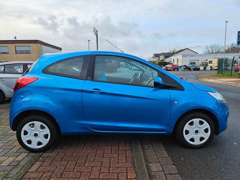 Gebraucht Ford Ka 69 PS (50 kW) 2011 Blau Kleinwagen