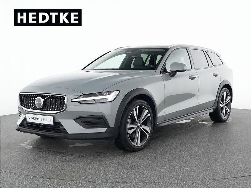 Andere Gebraucht 2023 Volvo V60 Kombi | 38.880 € (Teuer) - Bild 1/4