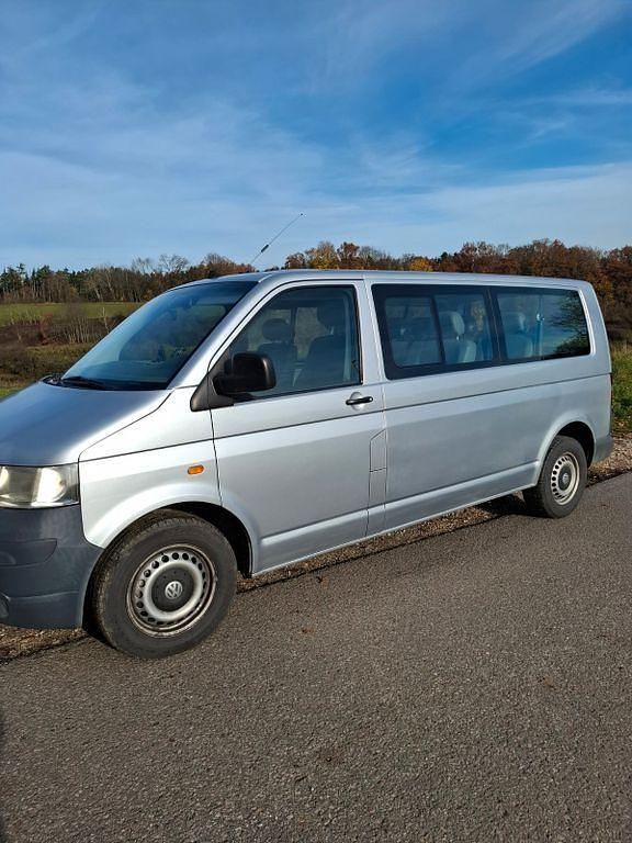 Grau Gebraucht 2006 VW T5 Van | 13.900 € - Bild 1/4