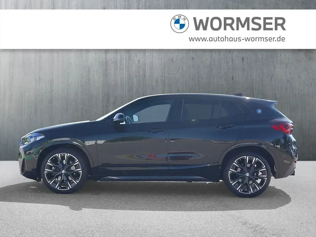Gebraucht BMW X2 M Sport 178 PS (130 kW) 2022 Saphirschwarz SUV