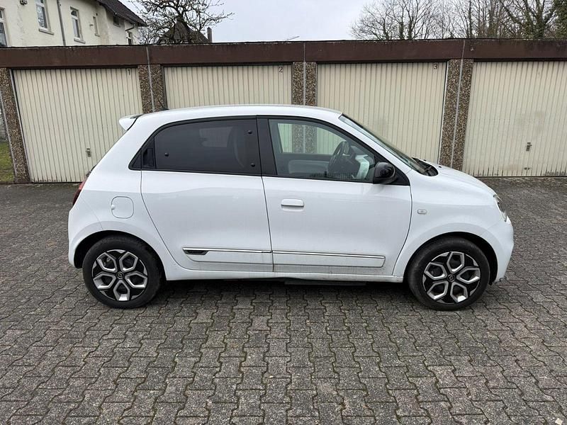 Gebraucht Renault Twingo 30 kW (42 PS) 2022 Weiß Kleinwagen