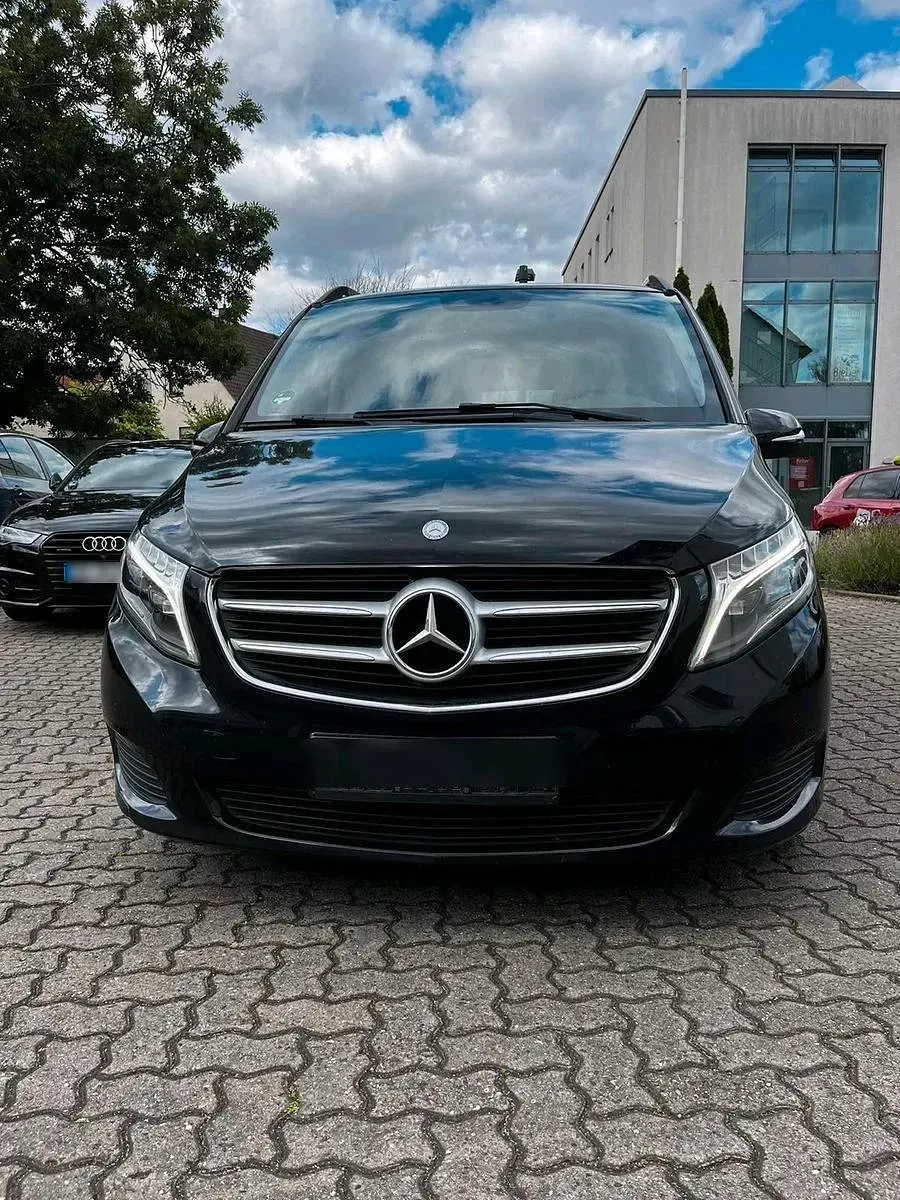 Gebraucht Mercedes V250 190 PS (139 kW) 2015 Schwarz Van / Kleinbus