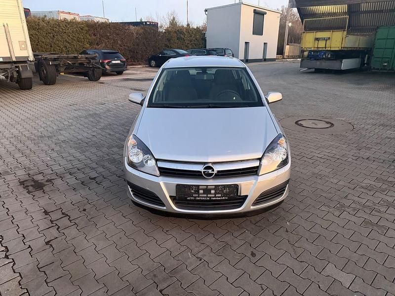 Gebraucht Opel Astra Edition 105 PS (77 kW) 2005 Grau Limousine
