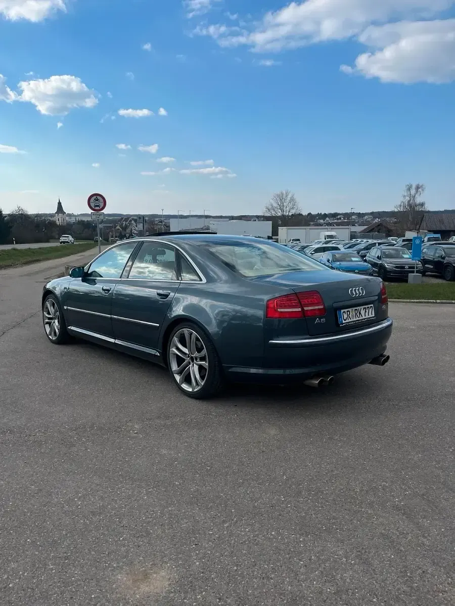 Gebraucht Audi A8 335 PS (246 kW) 2003 Limousine