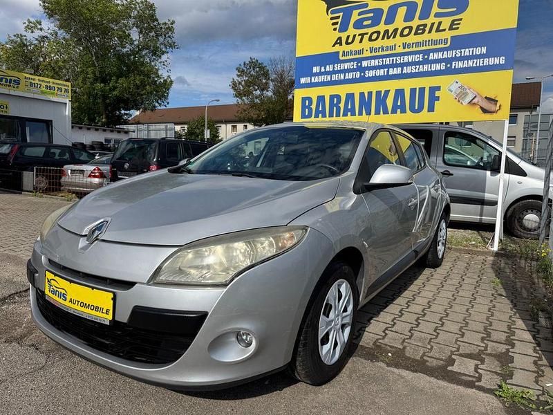 Grau Gebraucht 2009 Renault Mégane Limousine | 4.250 € (Fairer Preis) - Bild 1/4