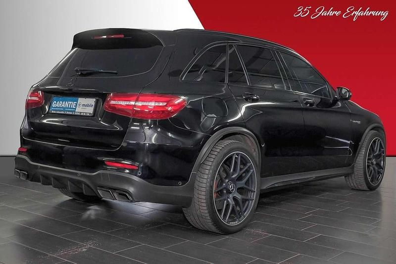 Gebraucht Mercedes GLC63 AMG AMG 476 PS (350 kW) 2019 Schwarz/baltic black SUV