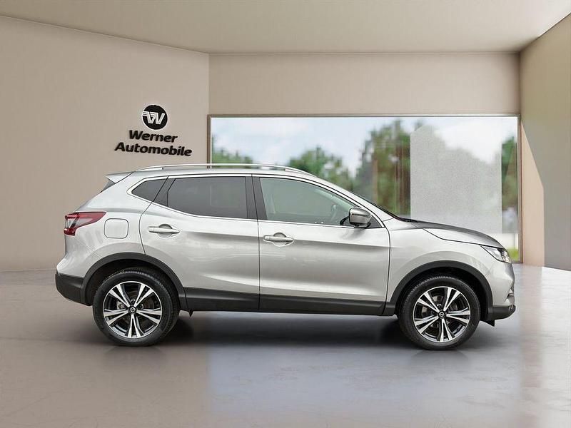 Gebraucht Nissan Qashqai Zama 141 PS (103 kW) 2021 Silber SUV