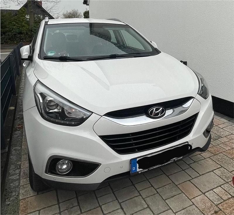 Gebraucht Hyundai ix35 136 PS (100 kW) 2014 Weiß SUV