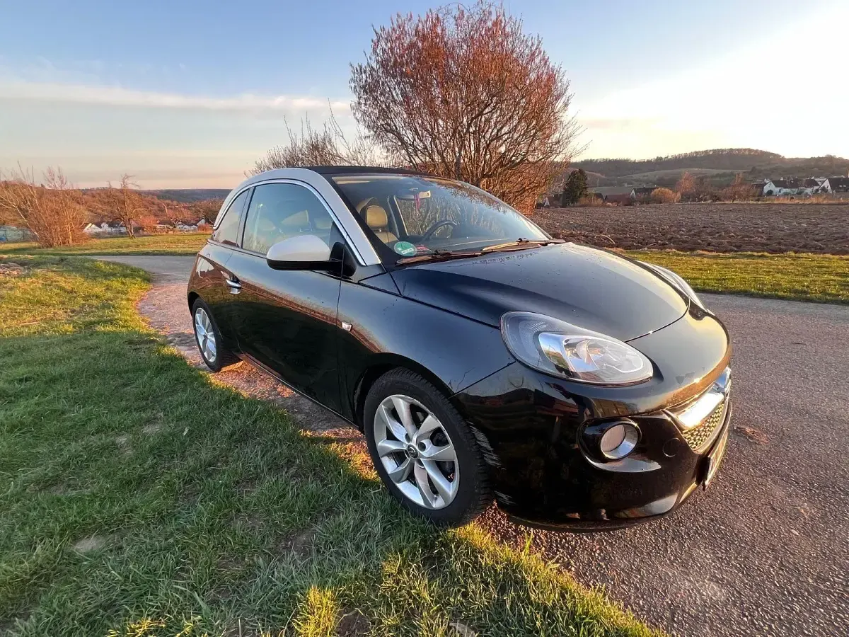 Gebraucht Opel Adam Open Air 87 PS (63 kW) 2019 Schwarz Kleinwagen