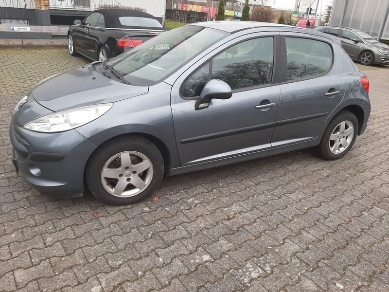 Grau Gebraucht 2009 Peugeot 207 Kleinwagen | 3.000 € (Fairer Preis) - Bild 1/4