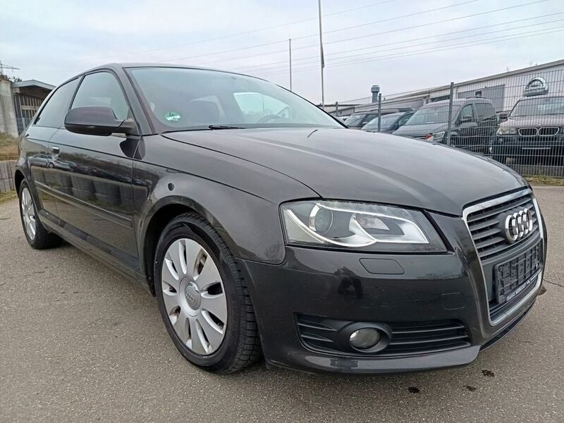 Gebraucht Audi A3 Ambition 140 PS (102 kW) 2011 Lavagrau perleffekt Coupé