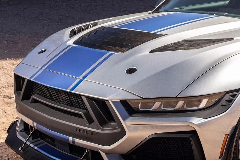 Neu Ford Shelby 829 PS (609 kW) 2026 Silber Coupé