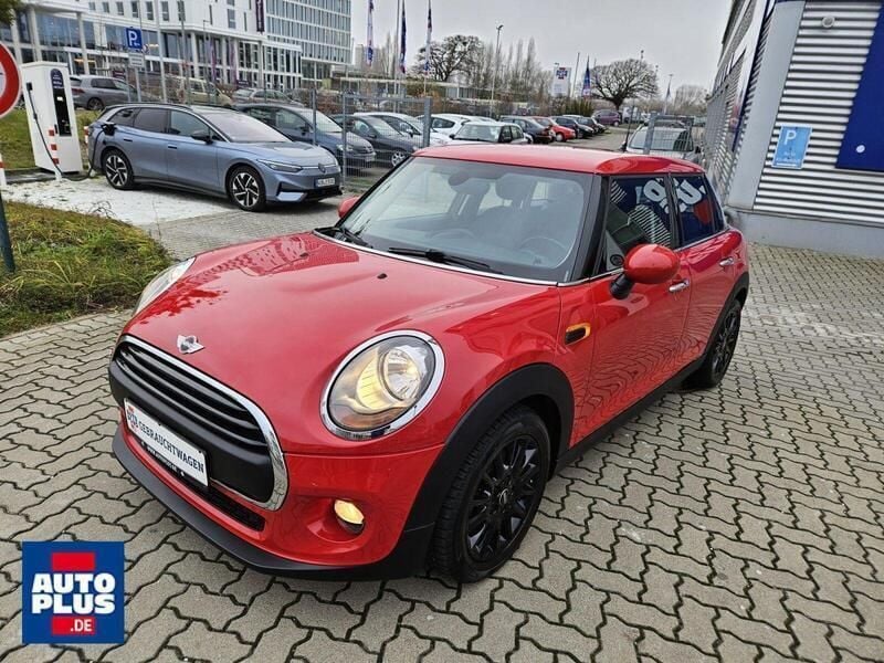 Gebraucht Mini ONE 102 PS (75 kW) 2017 Rot Kleinwagen