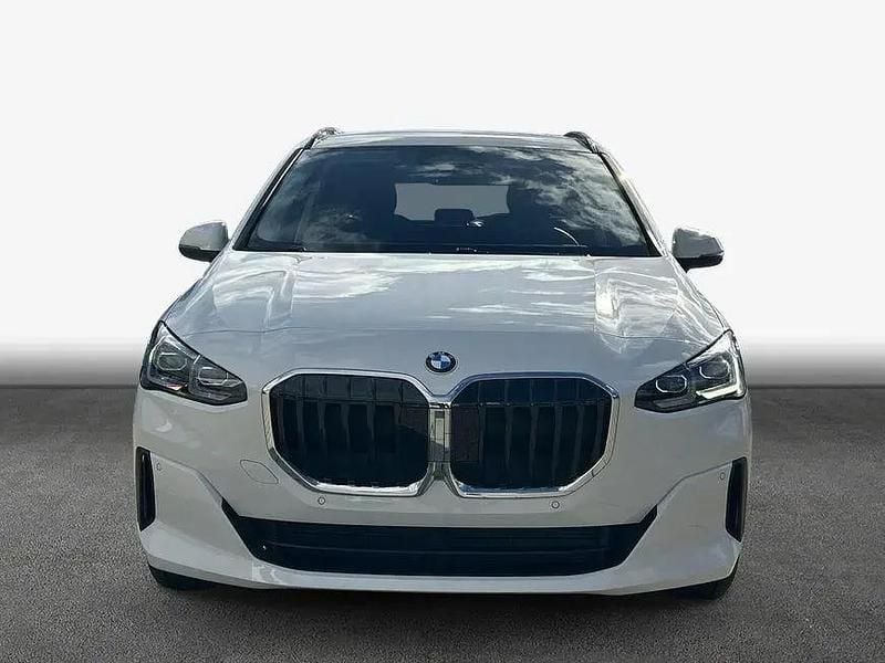 Neu BMW 218 Active Tourer Sport Line 136 PS (100 kW) 2025 Weiß Van / Kleinbus