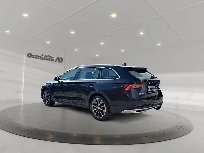 Gebraucht Skoda Octavia First Edition 200 PS (147 kW) 2021 Schwarzmagic perleffekt Kombi