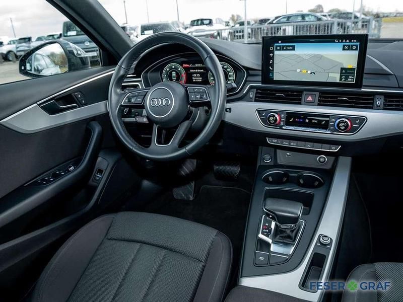 Second-hand Audi A4 Ambiente 204 CP (150 kW) 2022 Gri Berlinǎ
