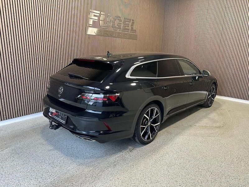 Gebraucht VW Arteon R 320 PS (235 kW) 2021 Deep black perleffekt Kombi