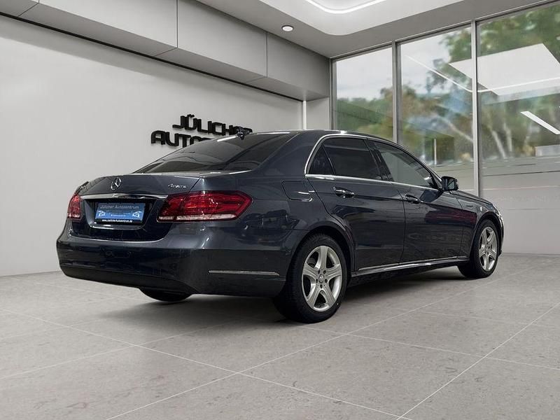 Gebraucht Mercedes E350 333 PS (244 kW) 2016 Grau Limousine