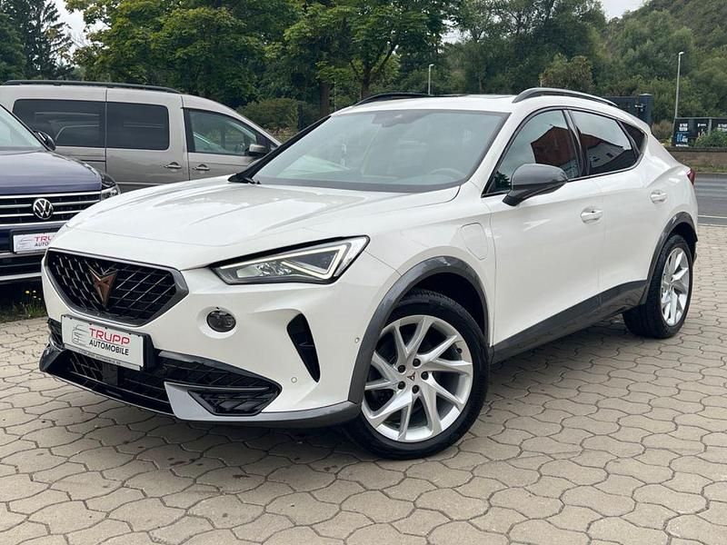Weiß Gebraucht 2022 Cupra Formentor SUV | 25.450 € (Etwas zu teuer) - Bild 1/4