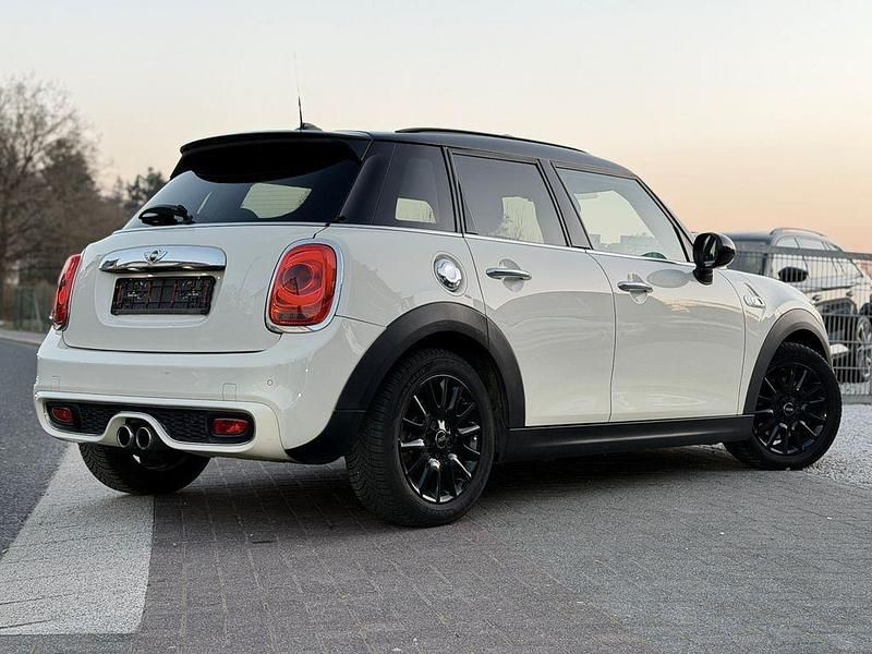 Gebraucht Mini Cooper SD 170 PS (125 kW) 2015 Weiß Kleinwagen